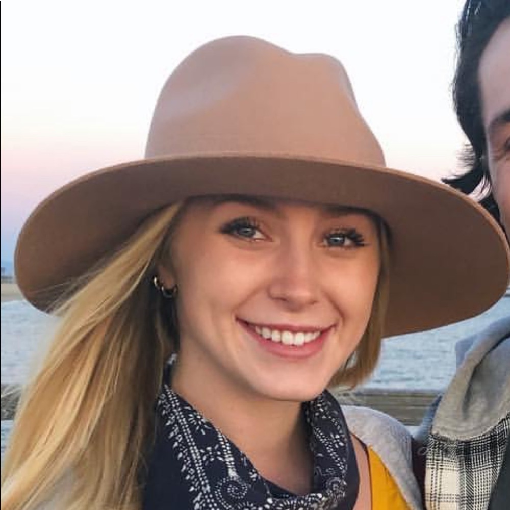 Tan wide brim hat